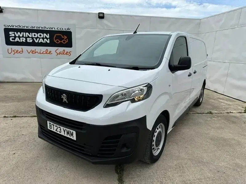Używany Peugeot Expert Premium 100 KM (73 kW) 2023 Biały Van