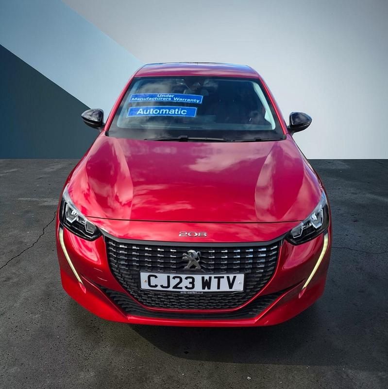 Used Peugeot 208 Allure+ 100 HP (73 kW) 2023 Red Hatchback