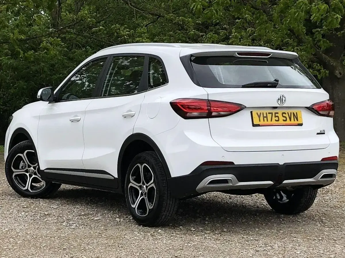 New MG ZS SE 2026 White SUV