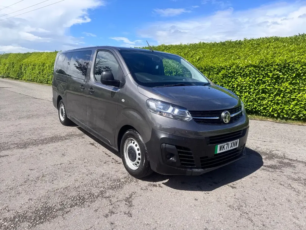 Used Vauxhall Vivaro Edition 100 kW (136 HP) 2021 Grey MPV