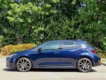 Used Toyota Corolla Sport 140 HP (102 kW) 2023 Blue Hatchback
