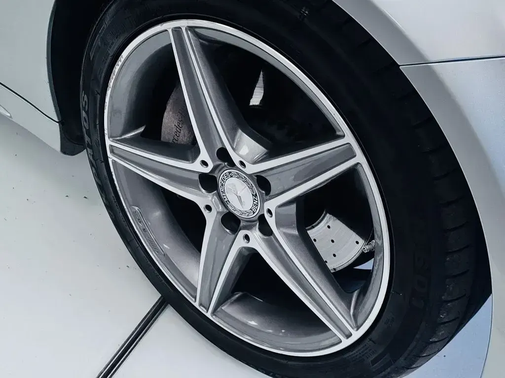Begagnad Mercedes C250 AMG line 204 HK (150 kW) 2016 Silver Sedan