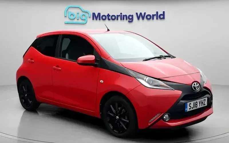Used Toyota Aygo x-style 69 HP (50 kW) 2018 Hatchback