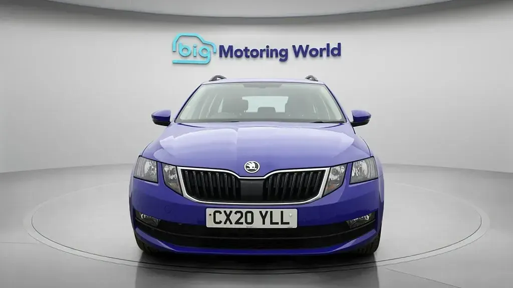 Begagnad Skoda Octavia SE Technology 115 HK (84 kW) 2020 Blå Kombi