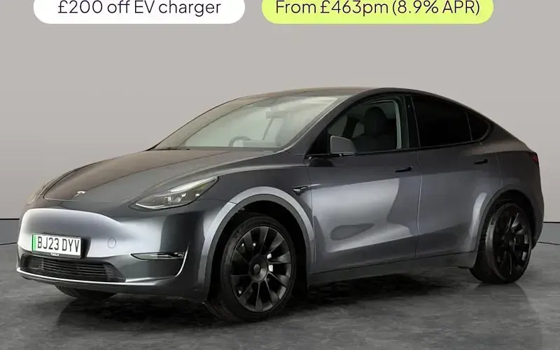 Used Tesla Model Y Long Range AWD 286 kW (389 HP) 2025 SUV