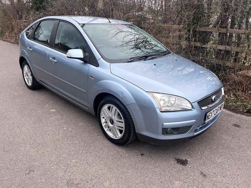 Used Ford Focus Ghia 115 HP (84 kW) 2007 Blue Hatchback
