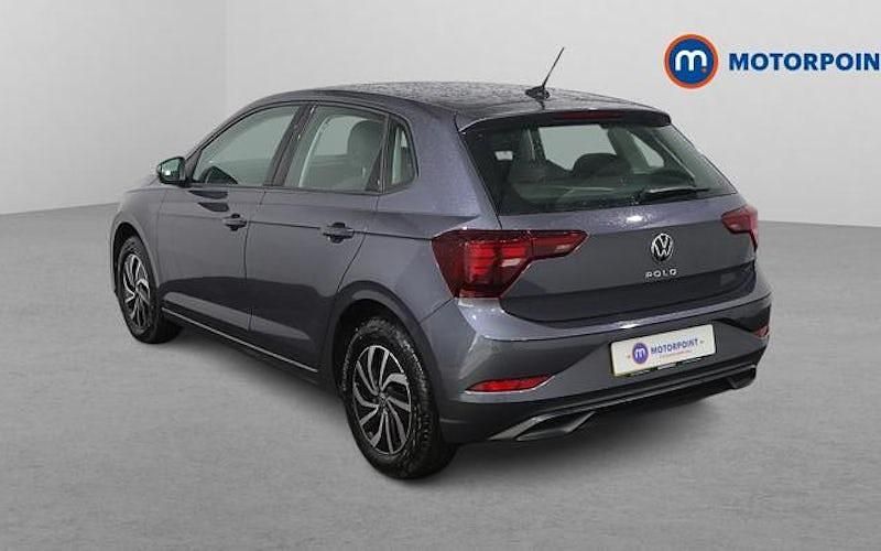 Used VW Polo Life 80 HP (58 kW) 2024 Grey Hatchback