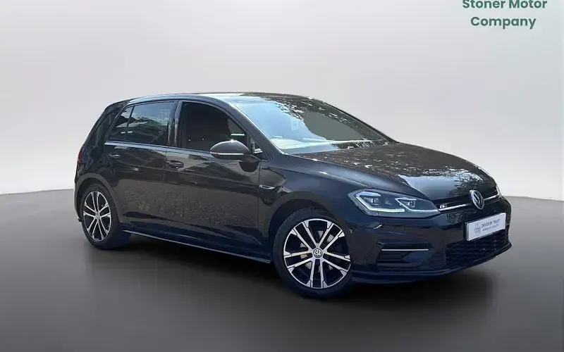 Used VW Golf VII R-line Edition 150 HP (110 kW) 2019 Hatchback