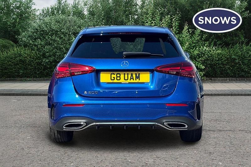 Used Mercedes A200 Executive 163 HP (119 kW) 2024 Blue Hatchback