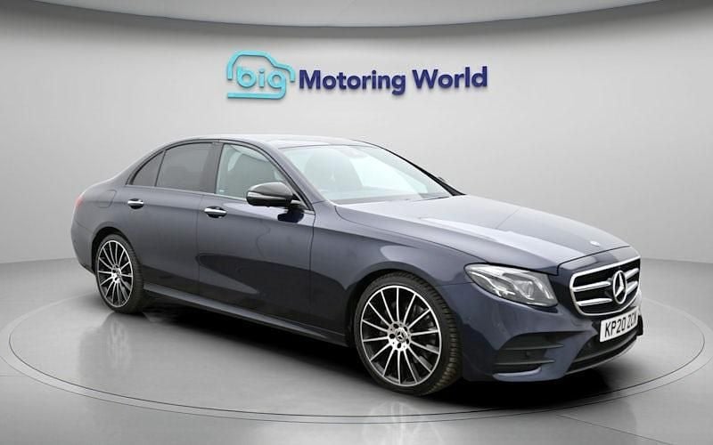 Used Mercedes E220 AMG line 194 HP (142 kW) 2020 Blue Sedan