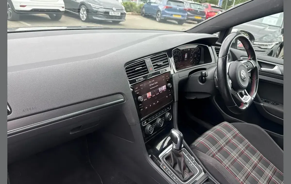 Used VW Golf VIII GTI 241 HP (177 kW) 2020 Silver Hatchback