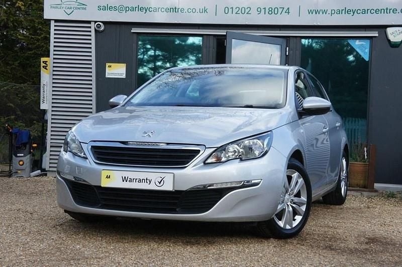 Used Peugeot 308 Active 2015 Silver Hatchback