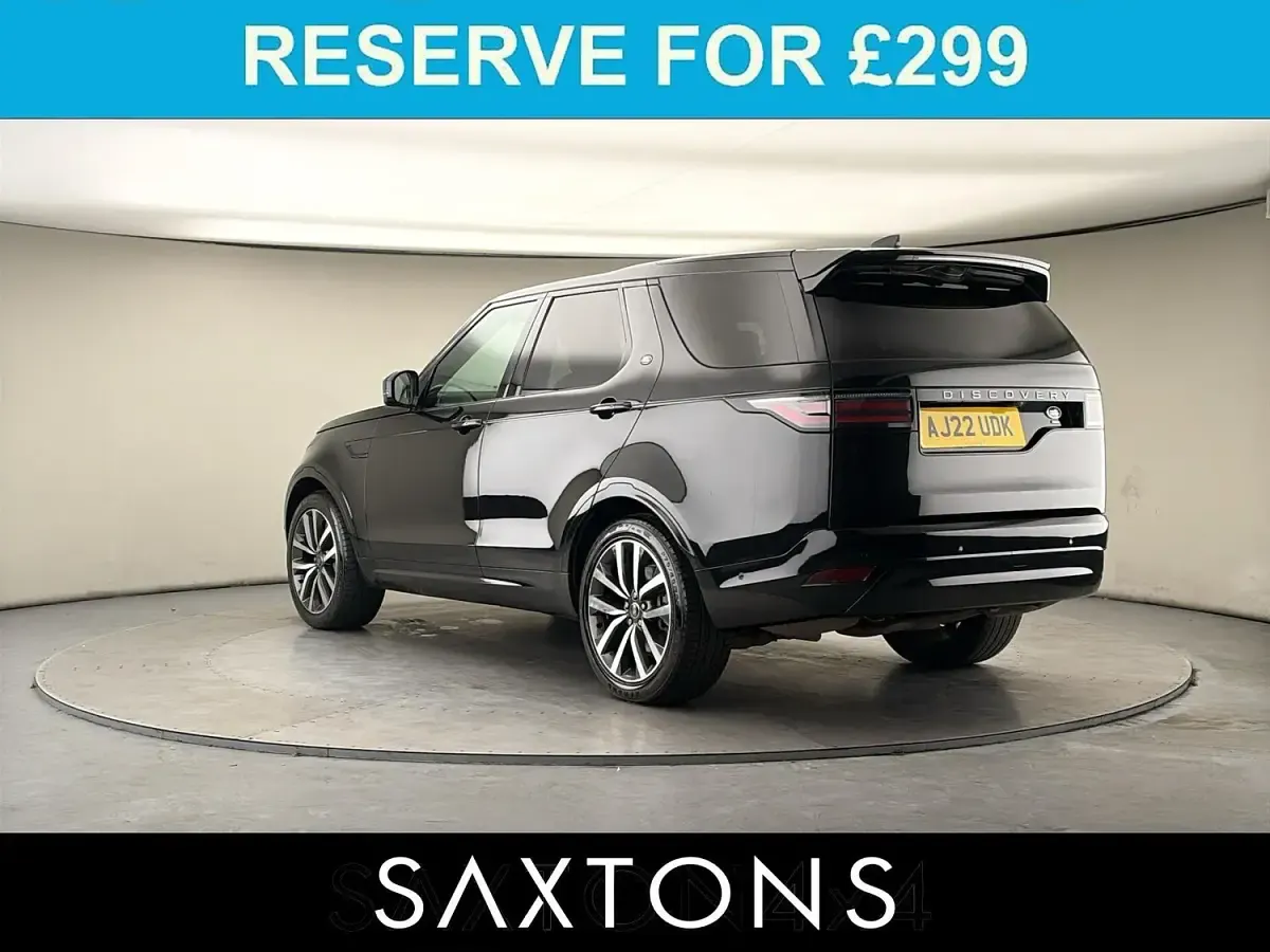 Used Land Rover Discovery SE Dynamic 300 HP (220 kW) 2022 Santorini black SUV