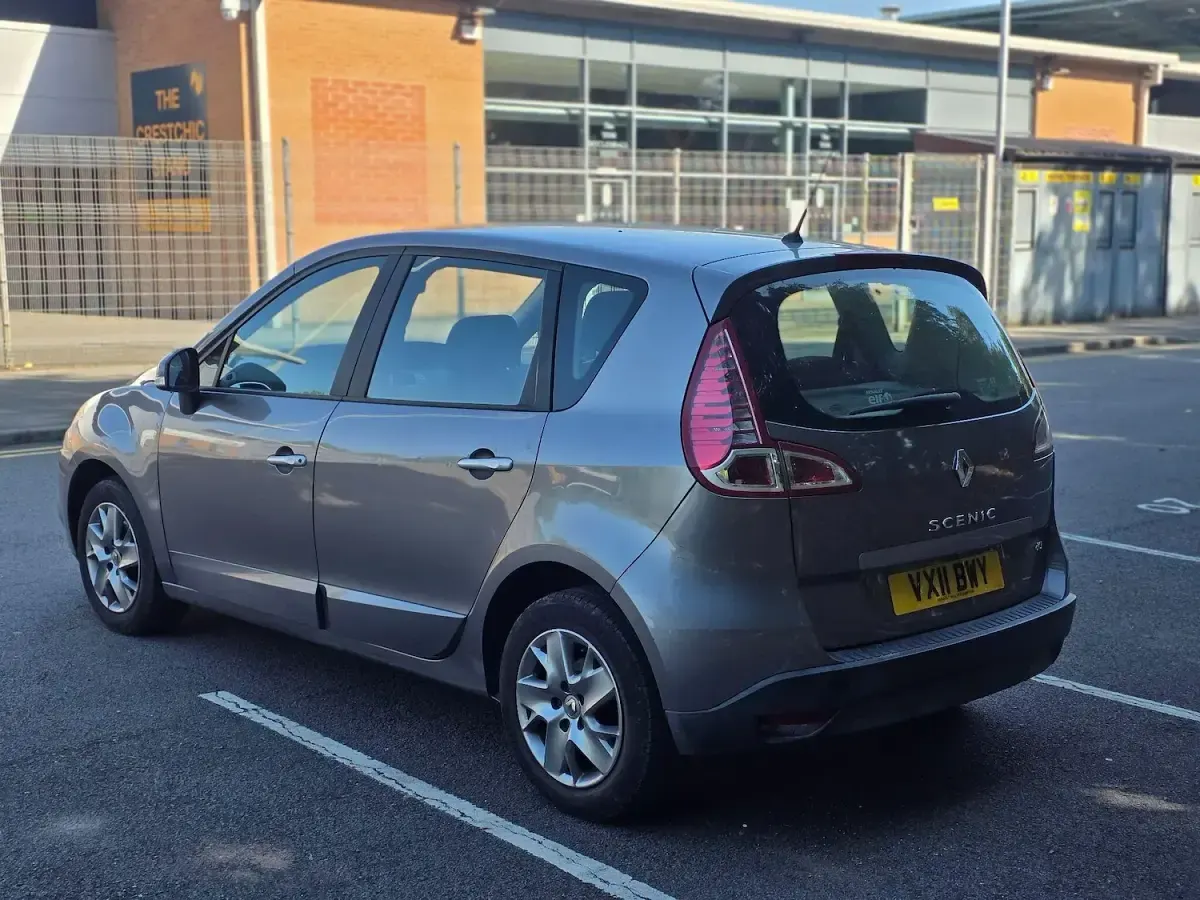 Used Renault Scénic III Expression 110 HP (80 kW) 2011 Grey MPV