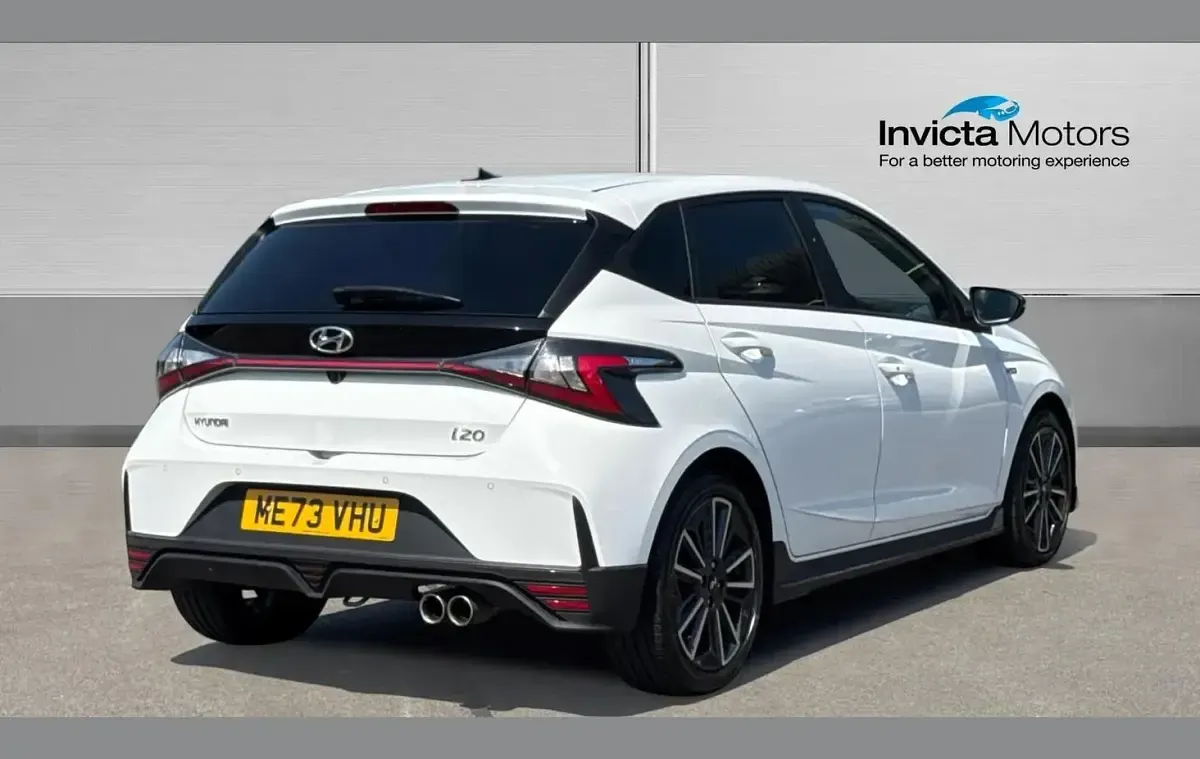 Used Hyundai i20 N Line 120 HP (88 kW) 2024 White Hatchback