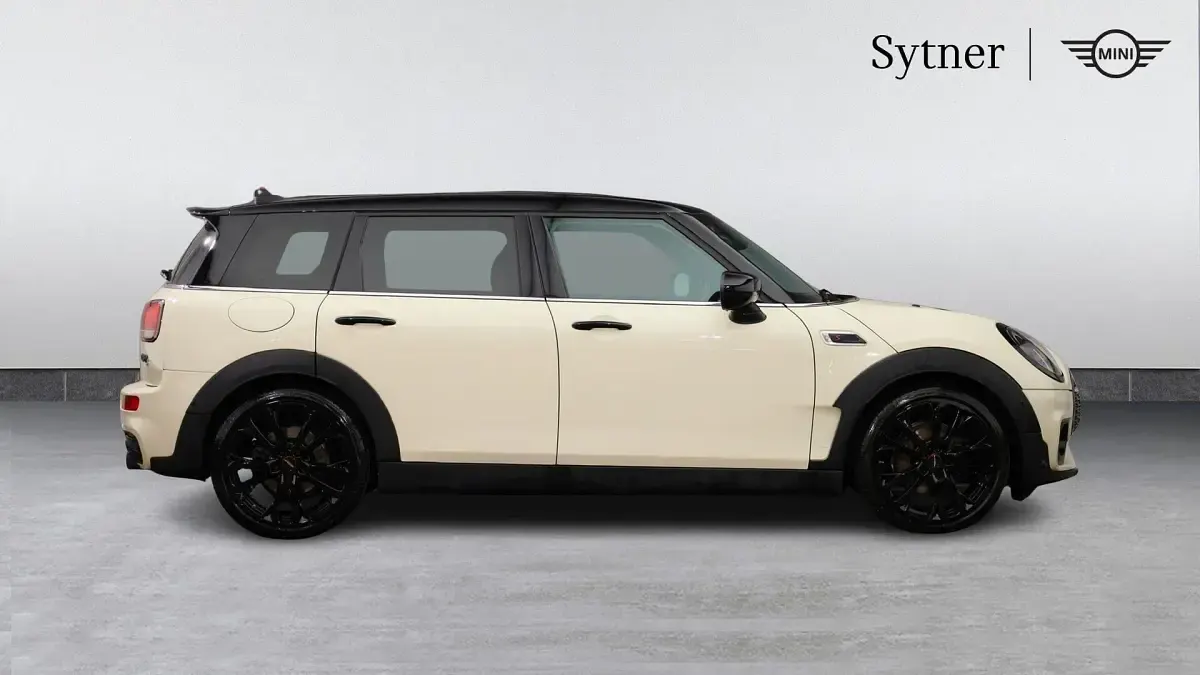 Used Mini Cooper S Clubman Sport 176 HP (129 kW) 2022 White Estate
