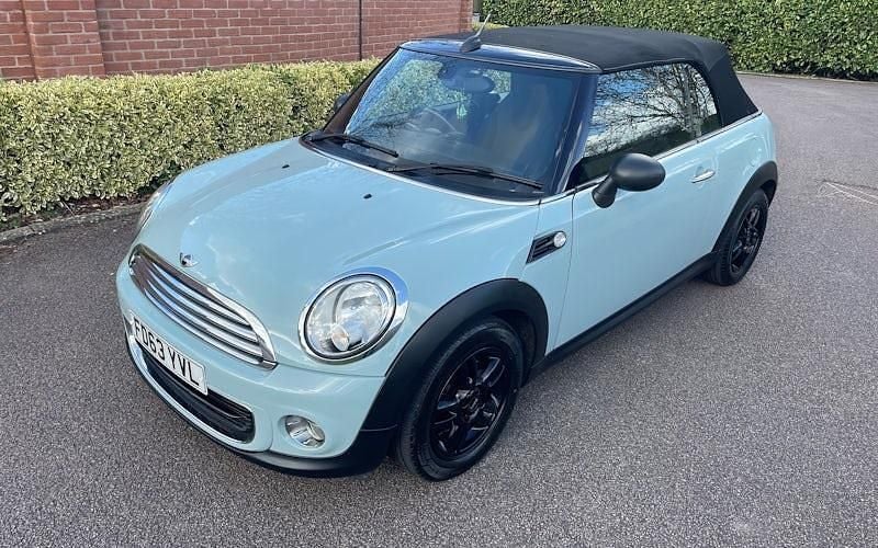 Used Mini ONE 98 HP (72 kW) 2015 Hatchback