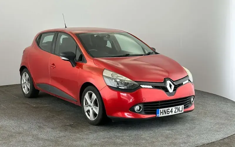 Used Renault Clio Expression+ 73 HP (53 kW) 2015 Hatchback