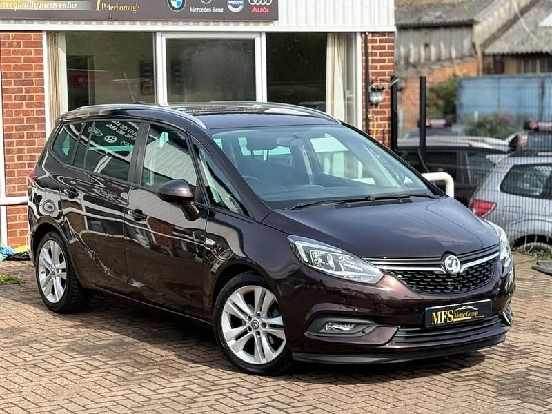 Used Vauxhall Zafira SRi 140 HP (102 kW) 2017 Brown MPV