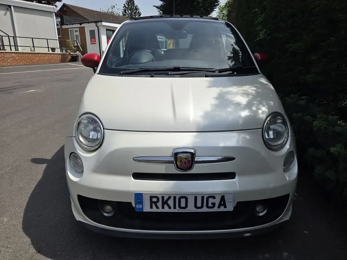 Used Abarth 500 135 HP (99 kW) 2010 White Hatchback