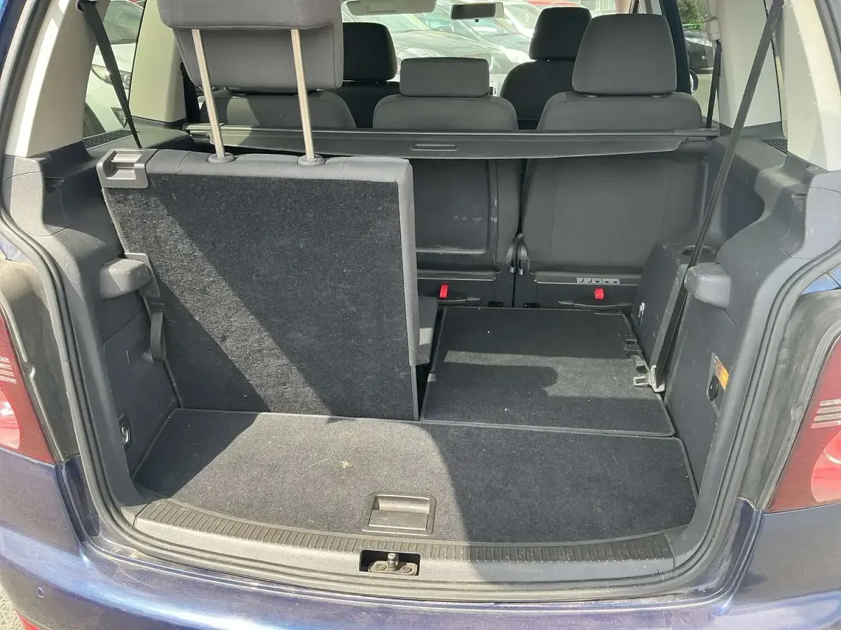 Used VW Touran Sportline 2008 Blue MPV