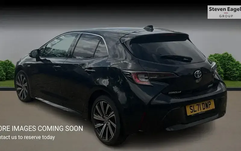 Used Toyota Corolla Design 122 HP (89 kW) 2022 Hatchback