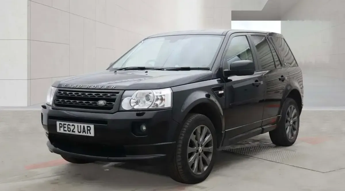 Used Land Rover Freelander 2 187 HP (137 kW) 2012 Black SUV