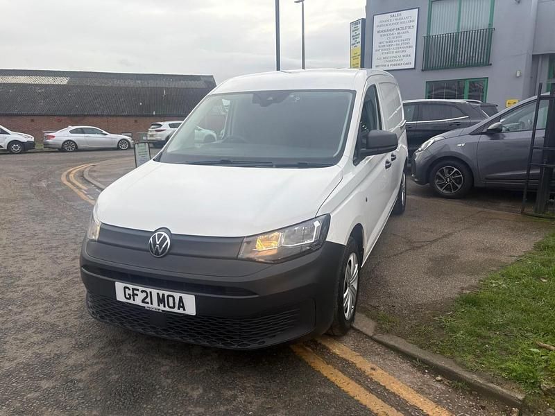 Used VW Caddy Maxi S 102 HP (75 kW) 2021 White MPV