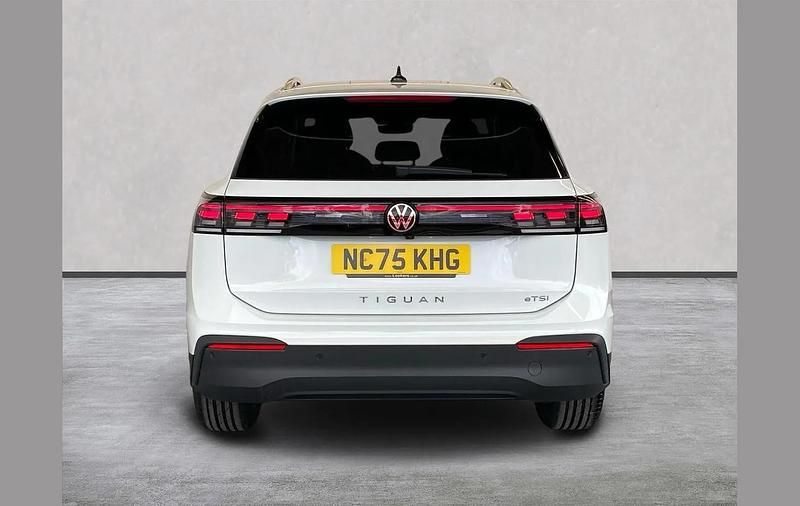 Nowe VW Tiguan Match 130 KM (95 kW) 2026 Biały SUV