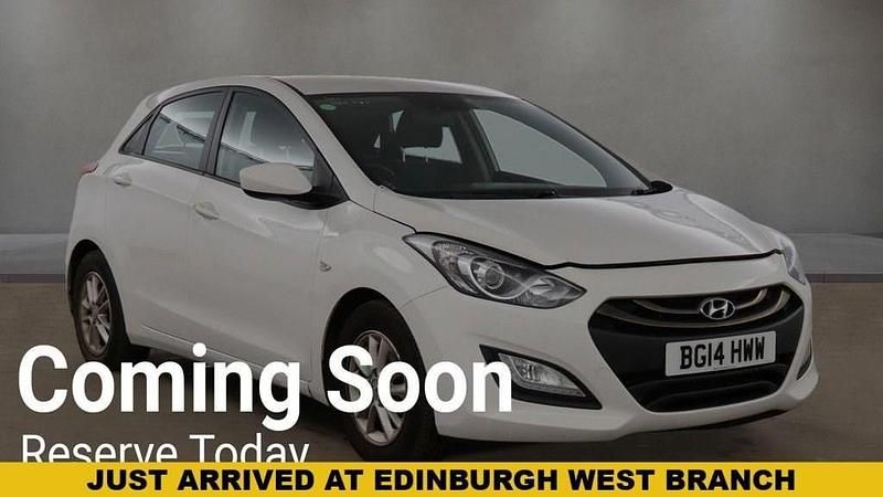 White Used 2014 Hyundai i30 Active Hatchback | £5,250 (Fair price) - Image 1/4