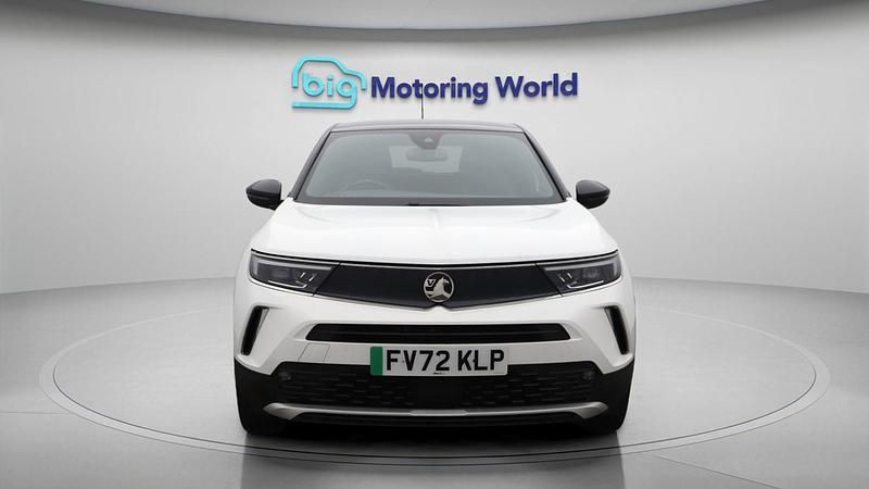 Used Vauxhall Mokka Ultimate 100 kW (136 HP) 2022 White SUV