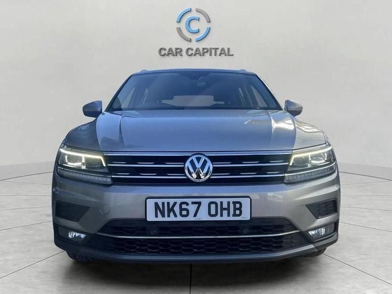Used VW Tiguan SEL 180 HP (132 kW) 2017 Silver SUV