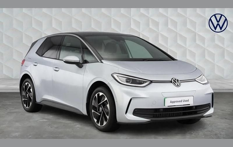 Used VW ID.3 Pro 147 kW (200 HP) 2025 Silver Hatchback