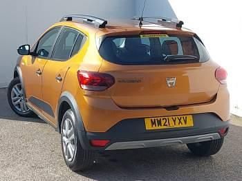 Used Dacia Sandero Essentiel 91 HP (66 kW) 2021 Orange Hatchback