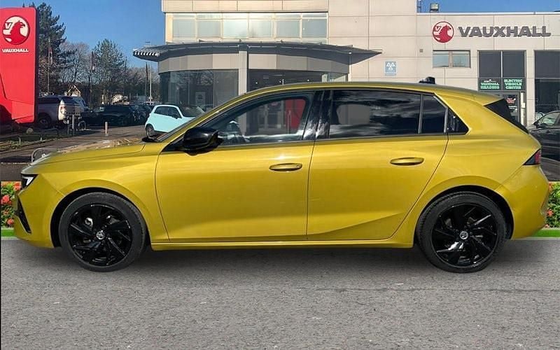Used Vauxhall Astra 131 HP (96 kW) 2026 Hatchback