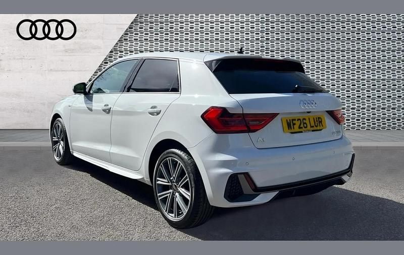 Ny Audi A1 S-Line 94 HK (69 kW) 2026 Vit SUV