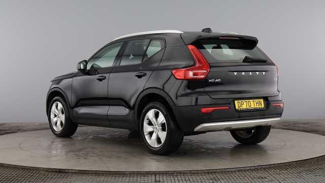 Used Volvo XC40 Momentum 161 HP (118 kW) 2021 SUV