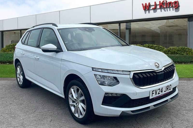 White Used 2024 Skoda Kamiq SE SUV | £16,365 (Good price) - Image 1/3