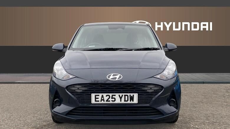 Used Hyundai i10 Advanced 63 HP (46 kW) 2025 Grey Hatchback