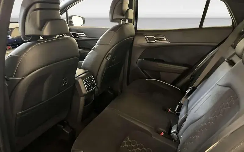 Used Kia Sportage GT-Line 209 HP (153 kW) 2025 Blue SUV