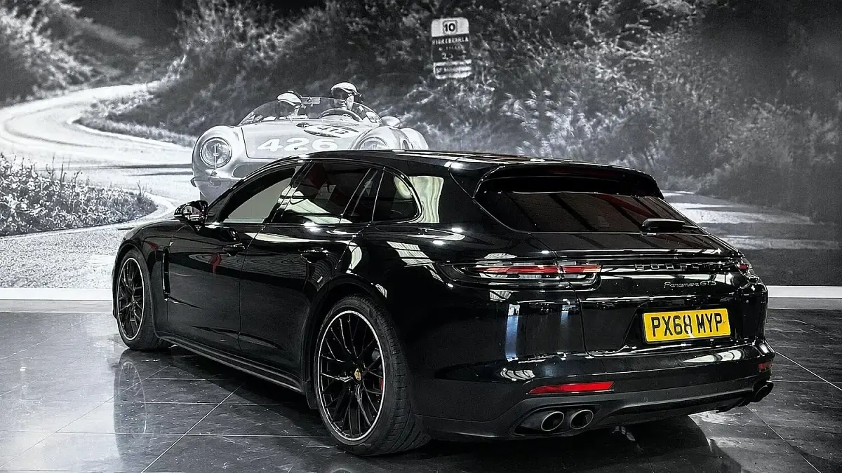 Used Porsche Panamera Sport Turismo 2019 Black Estate