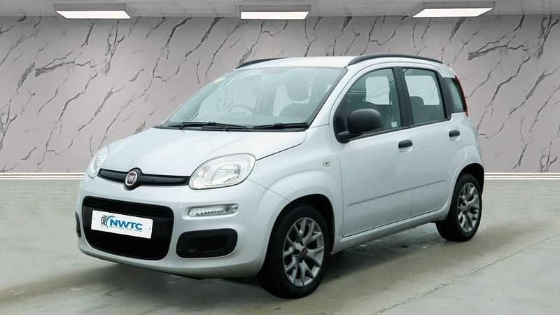 Used Fiat Panda Easy 70 HP (51 kW) 2021 Silver Hatchback