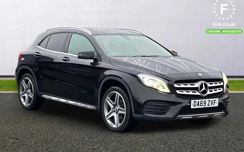 Black Used 2020 Mercedes GLA180 AMG line SUV | £16,999 (Fair price) - Image 1/3