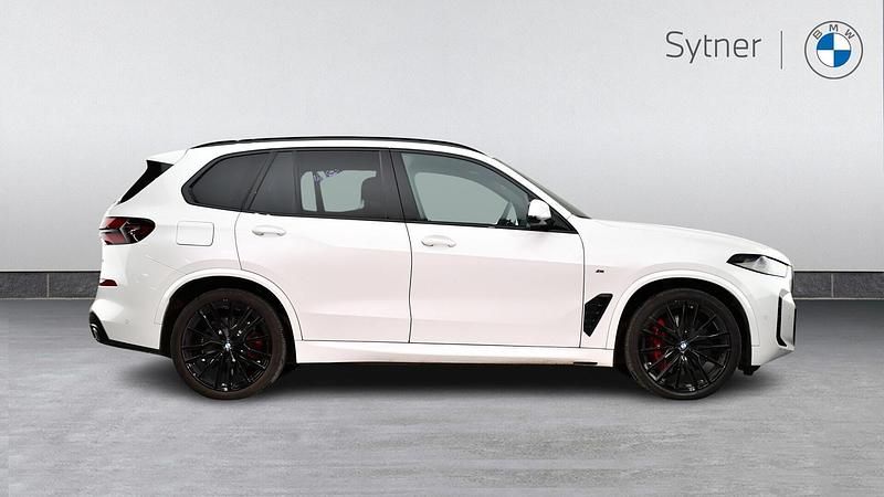Used BMW X5 M Sport 482 HP (354 kW) 2025 White SUV