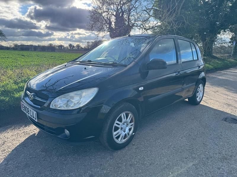 Used Hyundai Getz 95 HP (69 kW) 2008 Black Hatchback