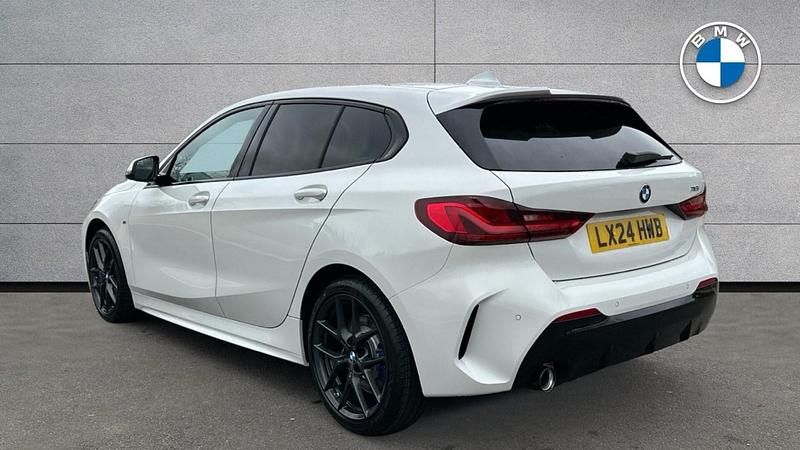 Used BMW 118 M Sport 134 HP (98 kW) 2024 White Hatchback