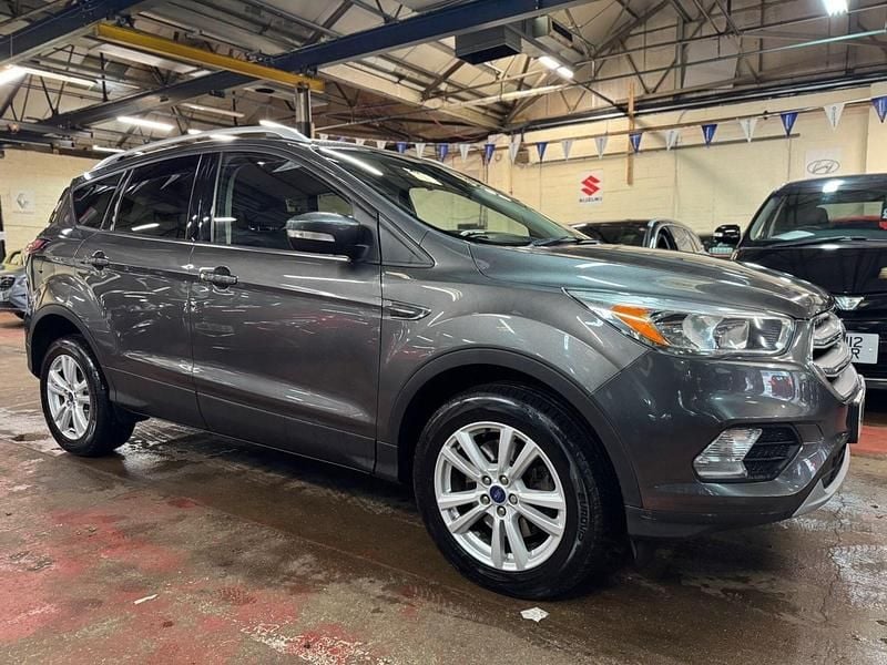 Grey Used 2017 Ford Kuga Zetec SUV | £6,200 (Good price) - Image 1/4
