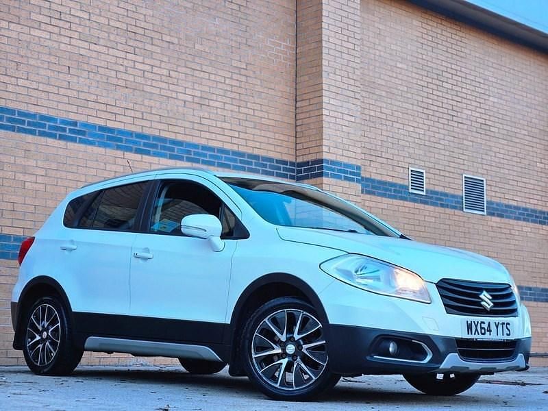 Used Suzuki SX4 S-Cross SZ-T 120 HP (88 kW) 2014 White Hatchback