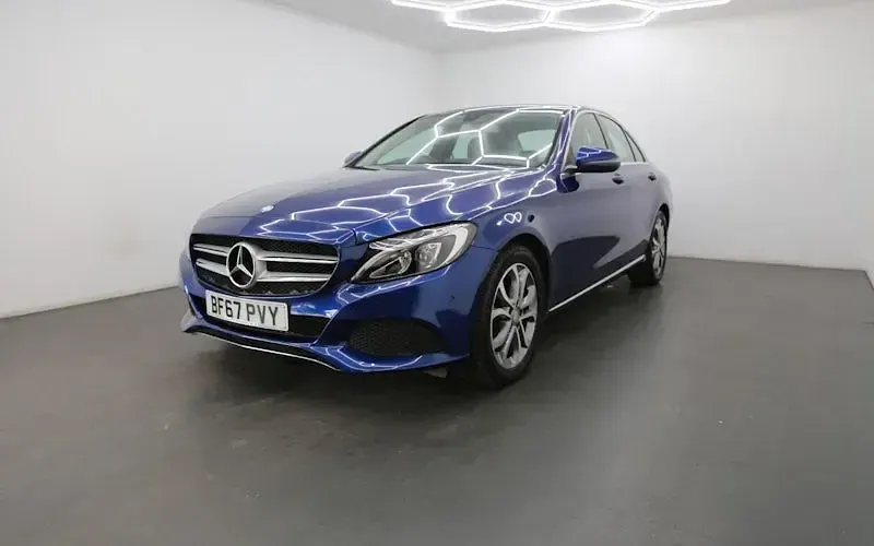 Used Mercedes C200 136 HP (100 kW) 2017 Blue Sedan
