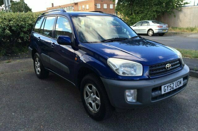 Usado Toyota RAV4 147 HP (108 kW) 2002 SUV